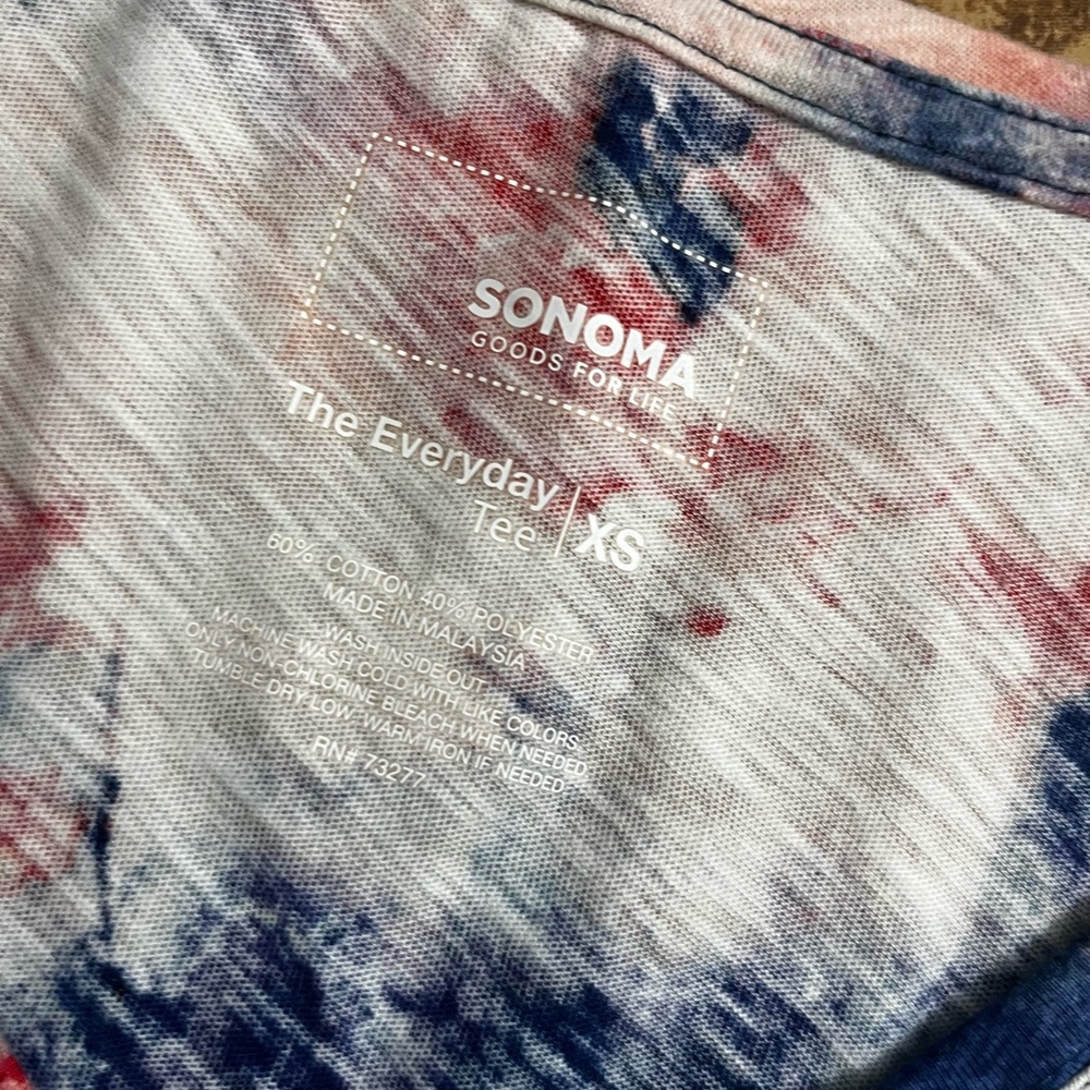 T Shirt 💙 - Picture 2 of 2